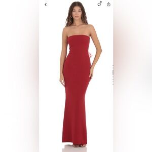 Lucy in the Sky. Back Bow Strapless Dress in Red. Size S. Good condition